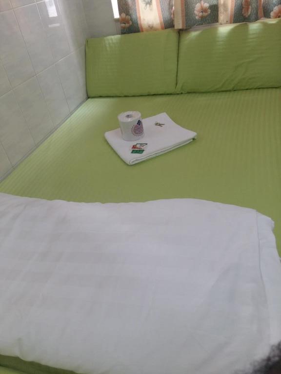 New Yan Yan Guest House Reception 9Th Floor Flat E4 E6 Hong Kong Dış mekan fotoğraf
